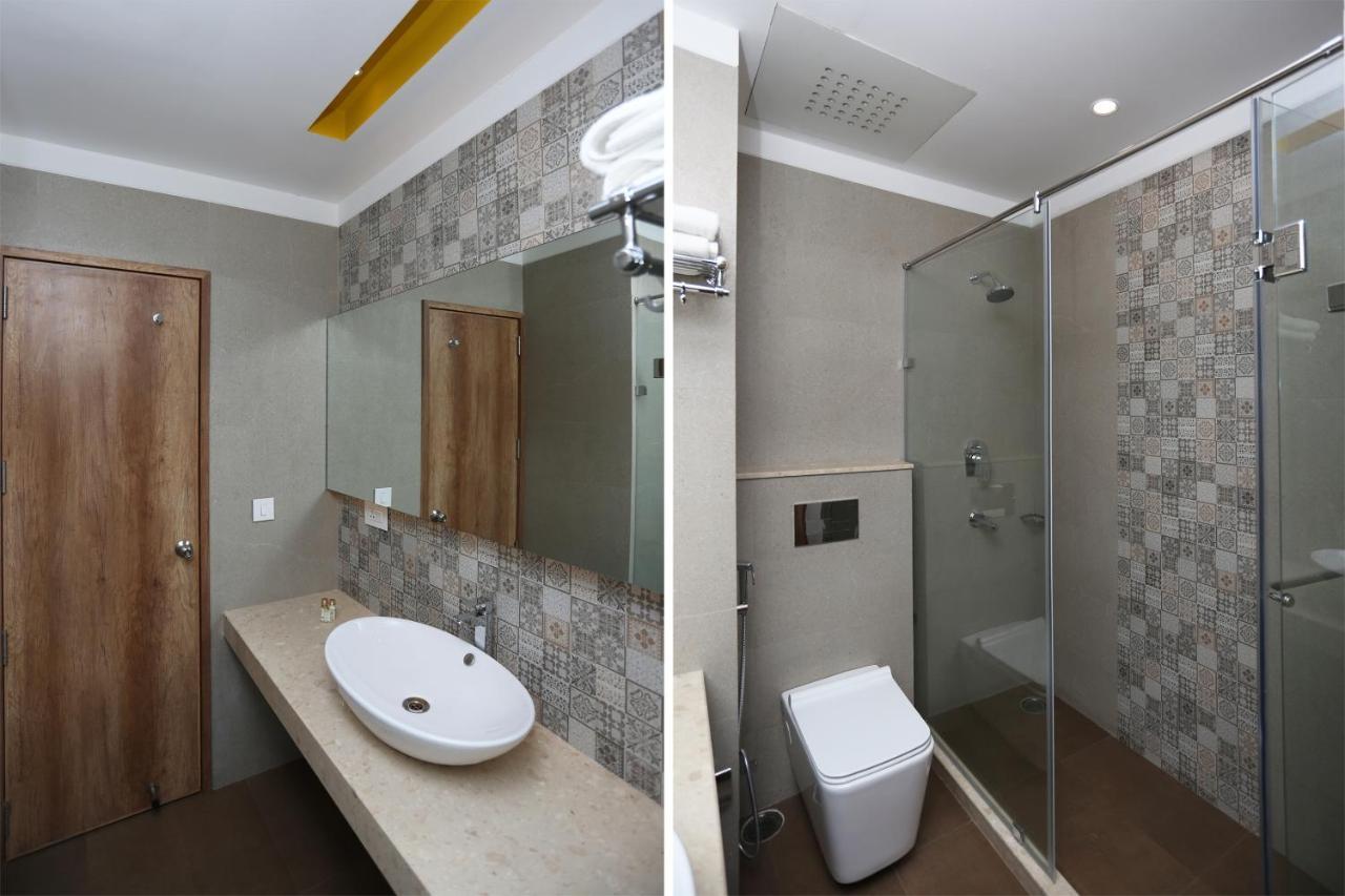 Hotel Yelchiko Варанаси Екстериор снимка