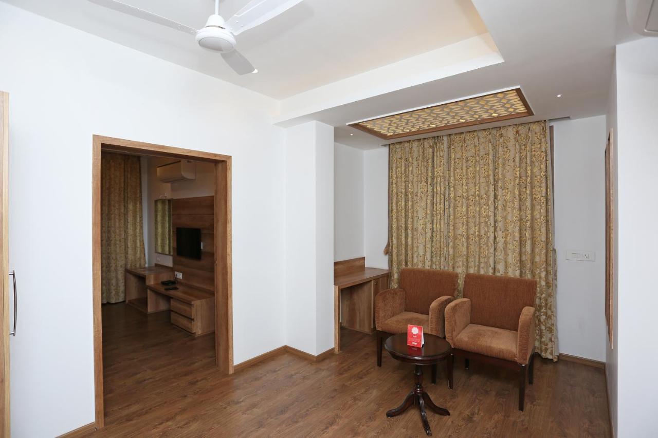 Hotel Yelchiko Варанаси Екстериор снимка